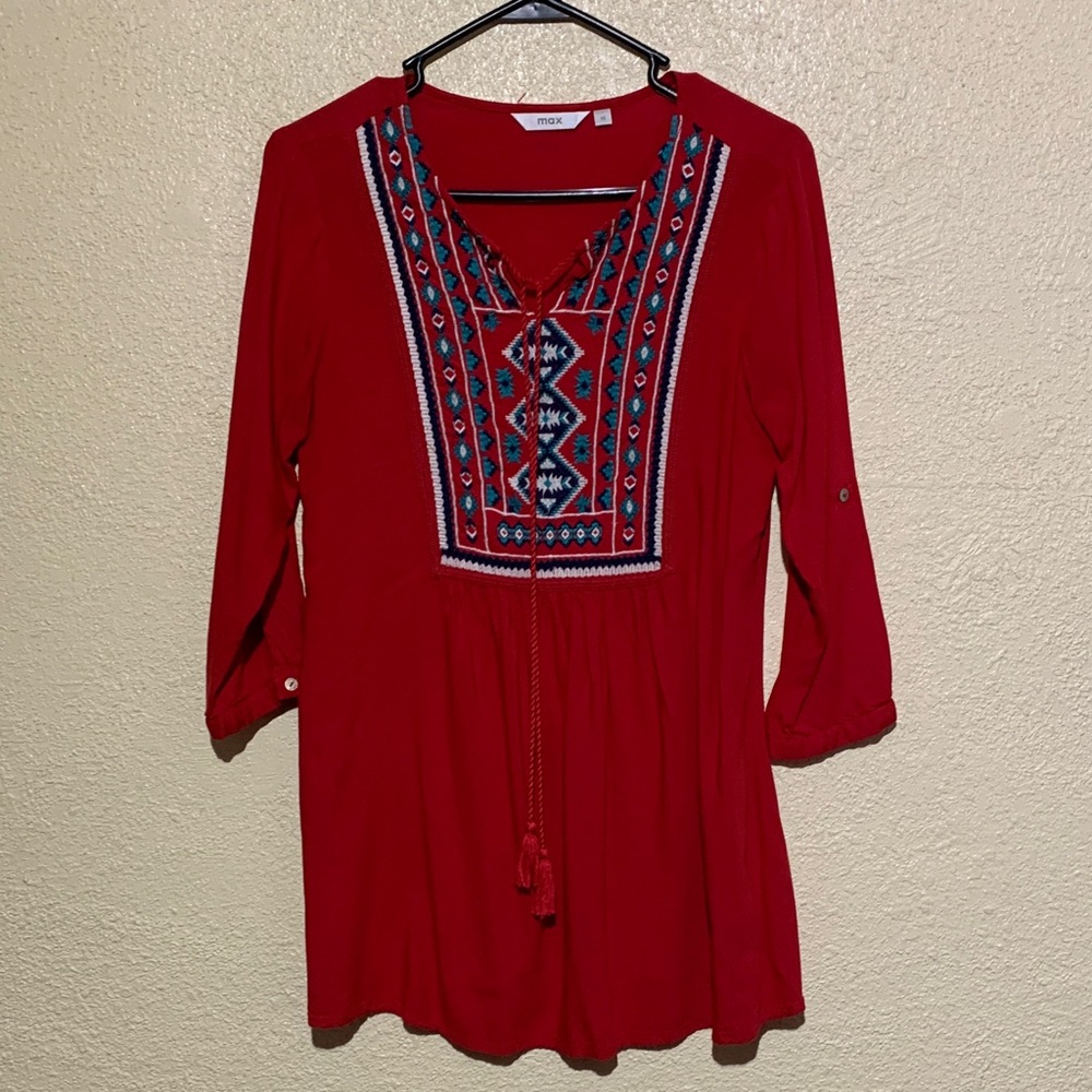 max Top Blouse M Dark Red 3/4 Sleeve with Pull Tab Embroidered Tassel Tie Rayon